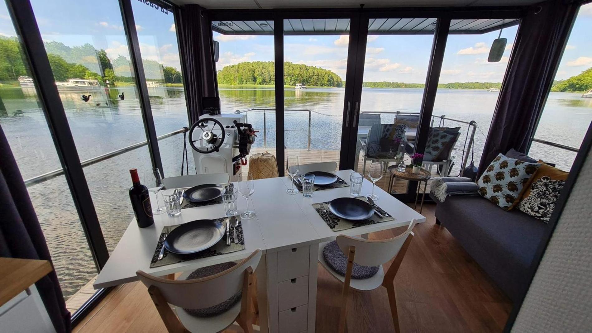 Wasserapartment Cityport - Schwimmende Apartment *